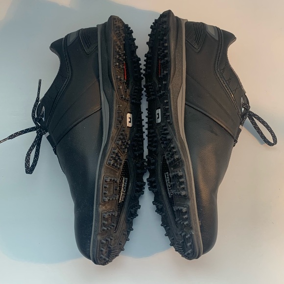 FootJoy Black Men's Golf Shoes - Picture 3 of 8